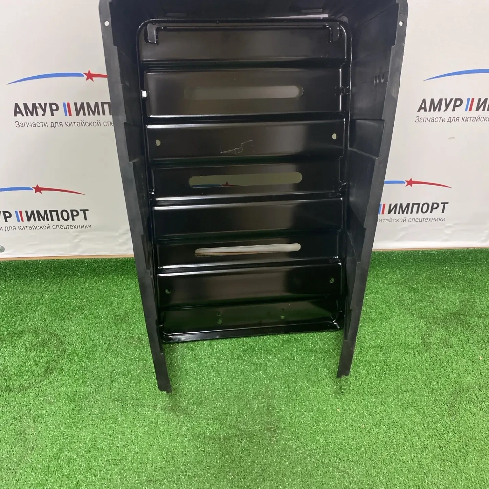 Крышка аккумуляторной батареи нижняя 37003881-2036/E
