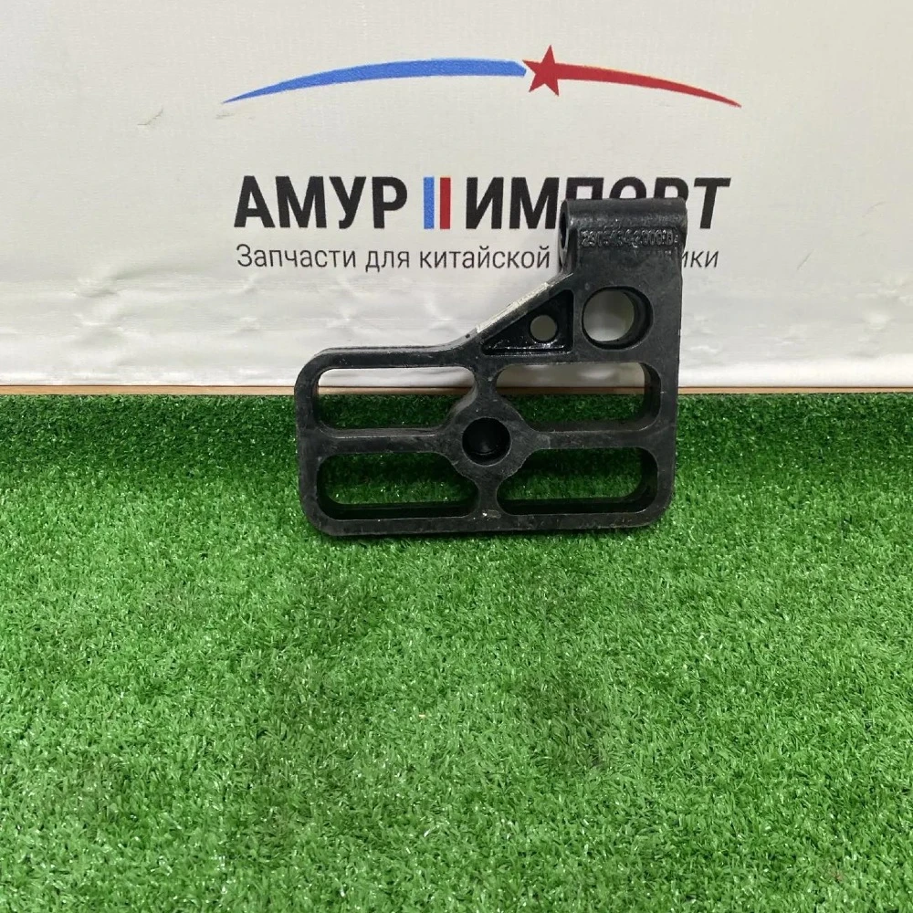 Кронштейн амортизатора основного нижний правый J7 2905430-2000/C