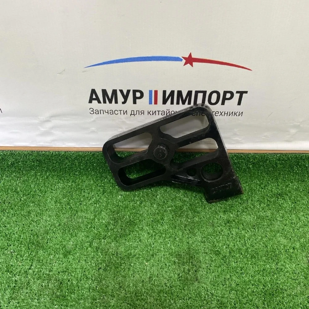 Кронштейн амортизатора основного нижний правый J7 2905430-2000/C