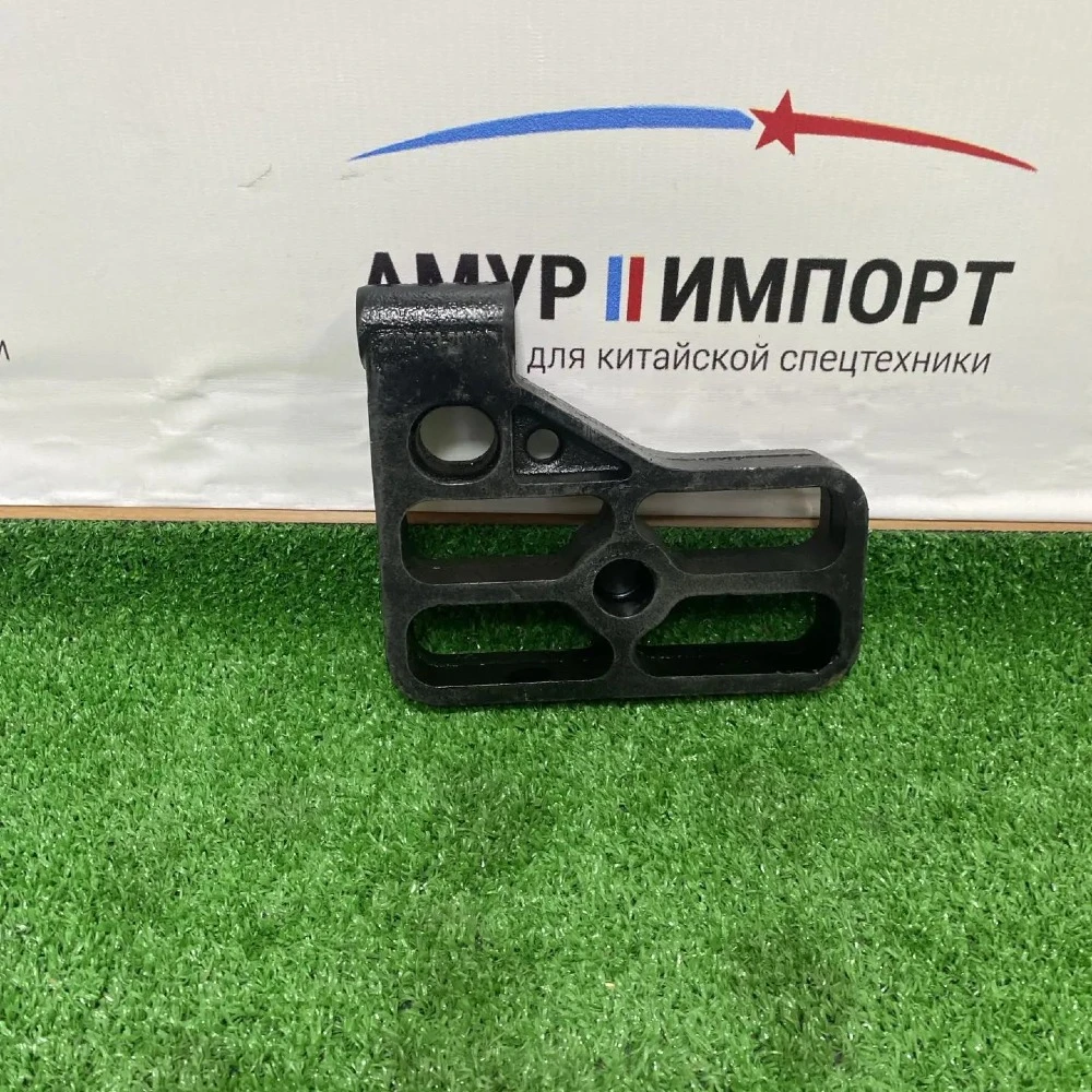 Кронштейн амортизатора основного нижний левыйJ7 2905425-2000/C