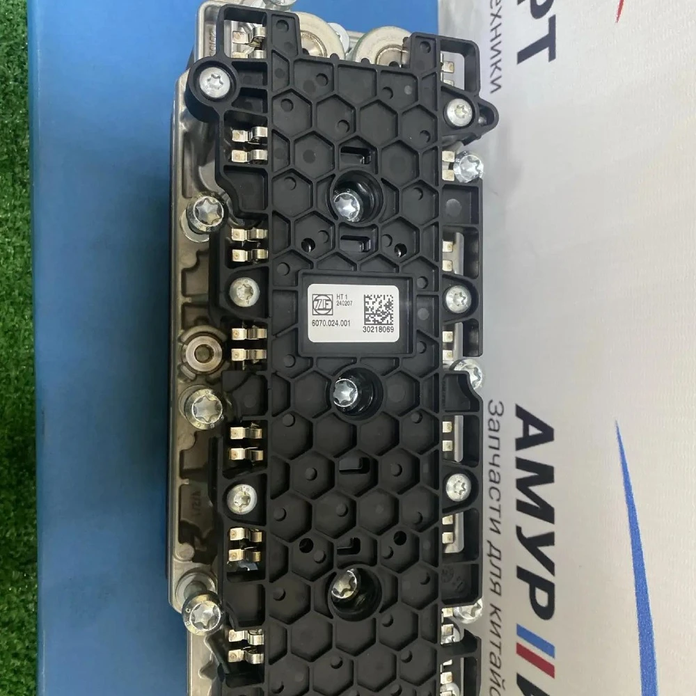 Блок клапанов КПП ZF Traxon 0769.180.970